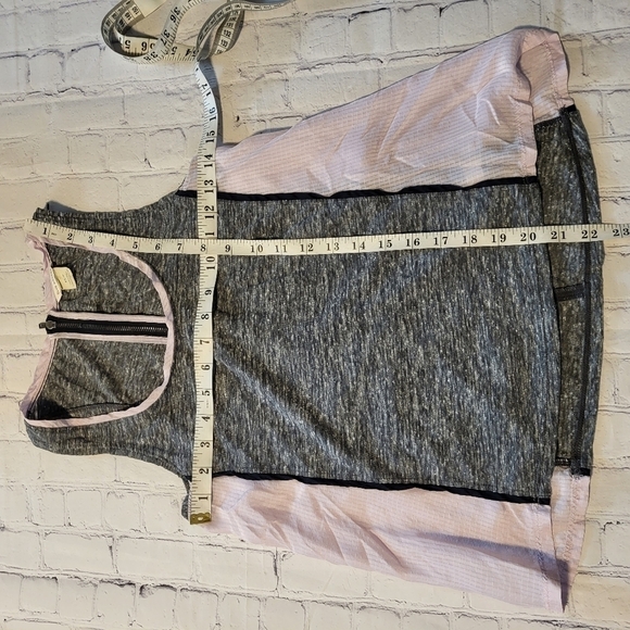 Club Monaco Tank Top Size XS - Picture 7 of 7